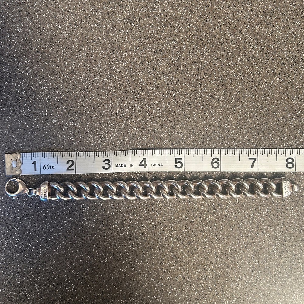 Italian silver link bracelet. Stamped 925 Italy. L 8”.